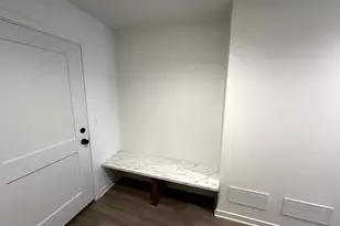 1053 Fairway Ct, Sheboygan Falls, WI 53085 - Photo 8