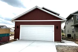 226 Fairway Dr, Sheboygan Falls, WI 53085 - Photo 22