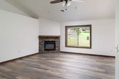 414 N Washington St, Viola, WI 54664 - Photo 8