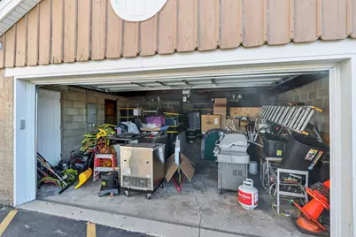 6218 S 27th St, Milwaukee, WI 53221 - Photo 52