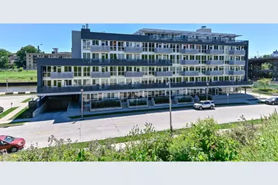 1902 N Commerce St #301, Milwaukee, WI 53212 - Photo 30