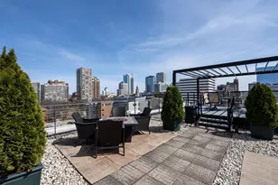 270 E Highland Ave, Milwaukee, WI 53202 - Photo 24