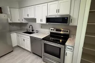 8037 41st Ave, Kenosha, WI 53142 - Photo 12