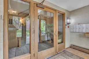 615 Michigan Ave, Sheboygan, WI 53081 - Photo 4