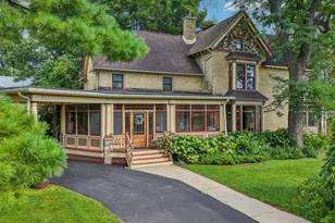 204 E Court St, Elkhorn, WI 53121 - Photo 88