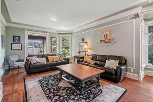 204 E Court St, Elkhorn, WI 53121 - Photo 18