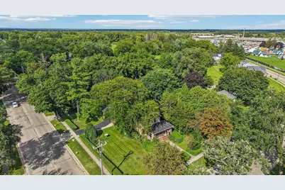 204 E Court St, Elkhorn, WI 53121 - Photo 94