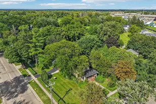 204 E Court St, Elkhorn, WI 53121 - Photo 94