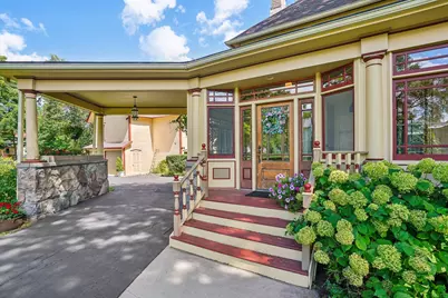 204 E Court St, Elkhorn, WI 53121 - Photo 46