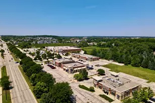 14960 W Greenfield Ave, Brookfield, WI 53005 - Photo 14