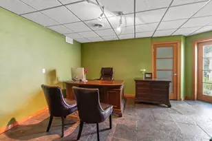 305 W Silver Spring Dr, Glendale, WI 53217 - Photo 10