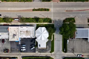 305 W Silver Spring Dr, Glendale, WI 53217 - Photo 16