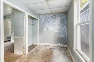 2350 N 18th St, Milwaukee, WI 53206 - Photo 6