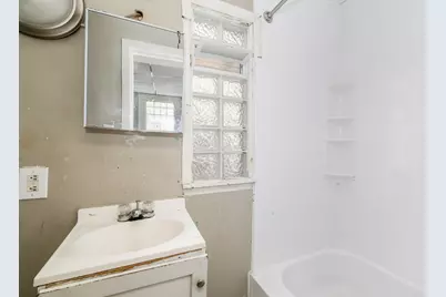 2350 N 18th St, Milwaukee, WI 53206 - Photo 10