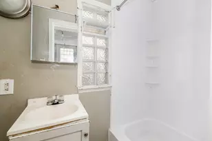 2350 N 18th St, Milwaukee, WI 53206 - Photo 10