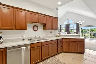 711 Cherokee Path, Lake Mills, WI 53551 - Photo 4