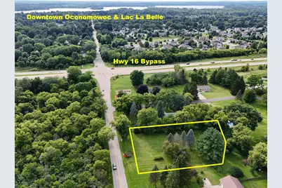 N56W36834  Lisbon Rd, Oconomowoc, WI 53066 - Photo 2