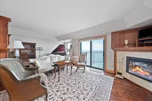 415 N Lake St, Port Washington, WI 53074 - Photo 4