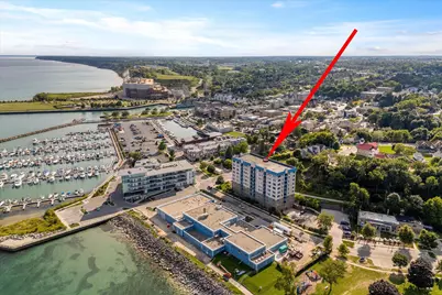 415 N Lake St #701, Port Washington, WI 53074 - Photo 16