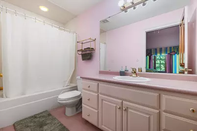 19475  Summerhill Ln, Brookfield, WI 53045 - Photo 52