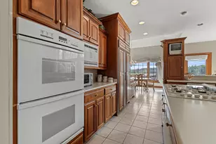 19475 Summerhill Ln, Brookfield, WI 53045 - Photo 38