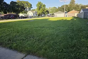 9727 W Ohio Ave, Milwaukee, WI 53227 - Photo 1