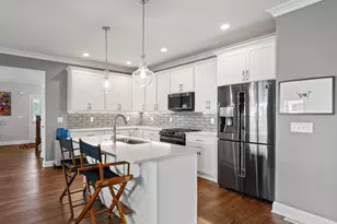 642 Baker St, Walworth, WI 53184 - Photo 24