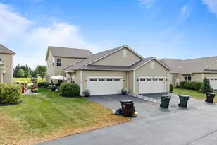 642 Baker St, Walworth, WI 53184 - Photo 70