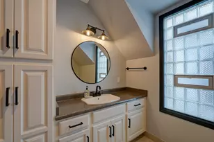 2228 N 2nd St, Milwaukee, WI 53212 - Photo 30