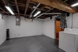 2228 N 2nd St, Milwaukee, WI 53212 - Photo 38