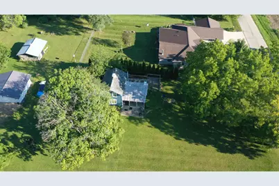 320 W 2nd St, Marquette, WI 53947 - Photo 8