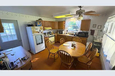 320 W 2nd St, Marquette, WI 53947 - Photo 20