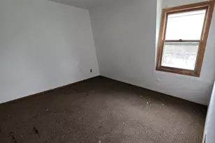 9076 N 95th St, Milwaukee, WI 53224 - Photo 8