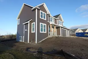 1860 Arbor Vis Pl, West Bend, WI 53095 - Photo 4