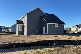 1795 Arbor Vis Pl, West Bend, WI 53095 - Photo 4