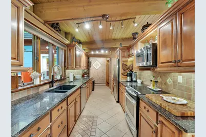 S110W30520  Ymca Camp Rd, Mukwonago, WI 53149 - Photo 8