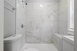 5720 W Rogers St, West Allis, WI 53219 - Photo 6