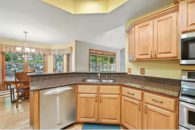 520  Bayberry Ln, Slinger, WI 53086 - Photo 12