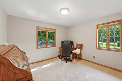 520  Bayberry Ln, Slinger, WI 53086 - Photo 18
