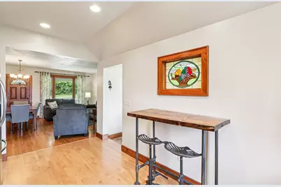 N64W20755  Mill Rd, Menomonee Falls, WI 53051 - Photo 10