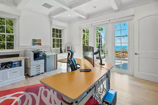 6920 N Barnett Ln, Fox Point, WI 53217 - Photo 40