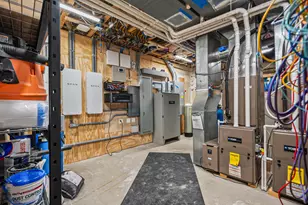 6920 N Barnett Ln, Fox Point, WI 53217 - Photo 118