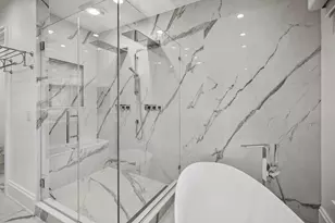 6920 N Barnett Ln, Fox Point, WI 53217 - Photo 82