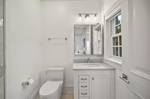 6920 N Barnett Ln, Fox Point, WI 53217 - Photo 60