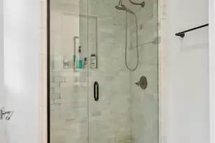 6920 N Barnett Ln, Fox Point, WI 53217 - Photo 38