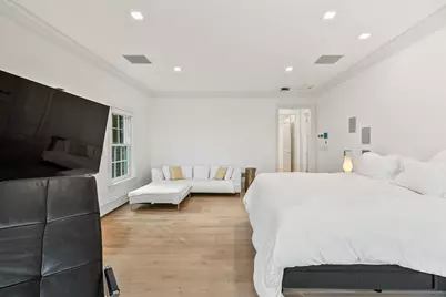 6920 N Barnett Ln, Fox Point, WI 53217 - Photo 74