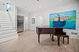 6920 N Barnett Ln, Fox Point, WI 53217 - Photo 90