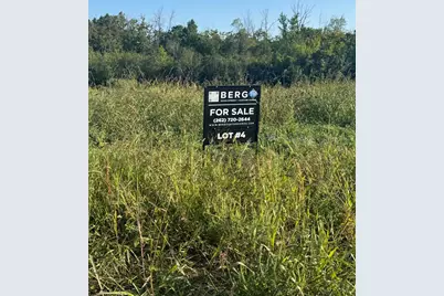 N51W18938  Quietwood Dr #Lt4, Menomonee Falls, WI 53051 - Photo 4