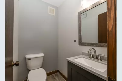 4844 S 19th St, Milwaukee, WI 53221 - Photo 14