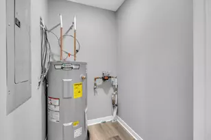 2100 S 21st St, Manitowoc, WI 54220 - Photo 40